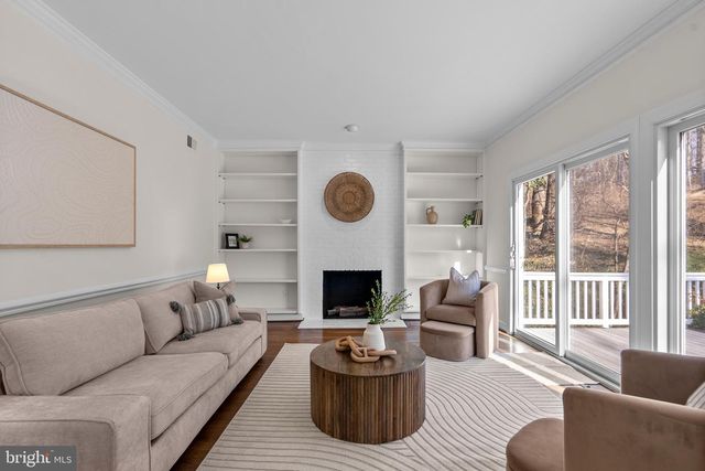 1317 MERRIE RIDGE RD, Mclean, VA 22101