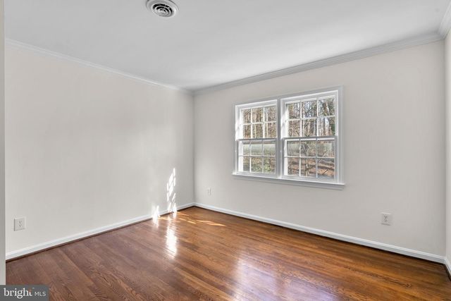 1317 MERRIE RIDGE RD, Mclean, VA 22101