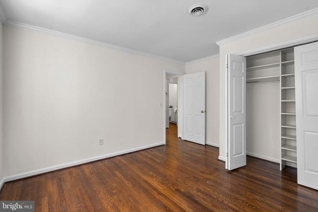 1317 MERRIE RIDGE RD, Mclean, VA 22101