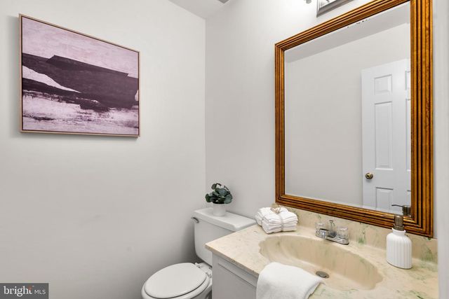 1317 MERRIE RIDGE RD, Mclean, VA 22101