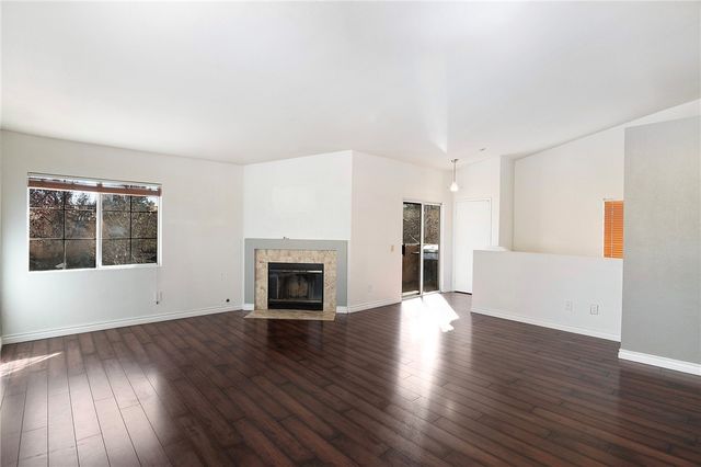 25126 Steinbeck Ave H, Stevenson Ranch, CA 91381