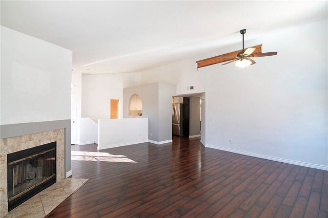 25126 Steinbeck Ave H, Stevenson Ranch, CA 91381