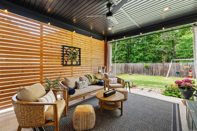 100 Willow Point Drive, Little Rock, AR 72223