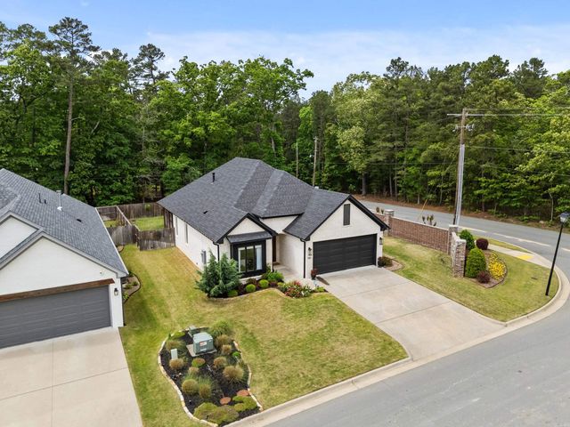 100 Willow Point Drive, Little Rock, AR 72223