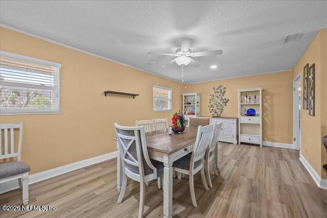 226 E MINNESOTA Avenue, Macclenny, FL 32063