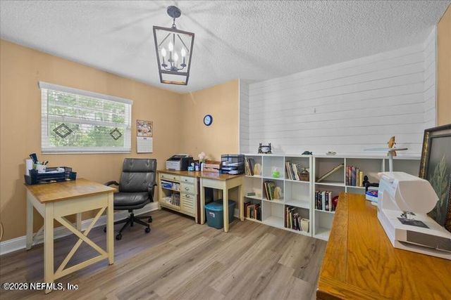 226 E MINNESOTA Avenue, Macclenny, FL 32063