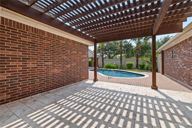 5501 1st Lane, Mcallen, TX 78504