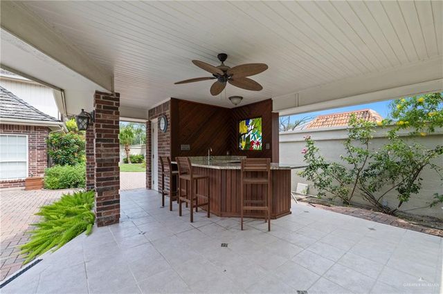 5501 1st Lane, Mcallen, TX 78504