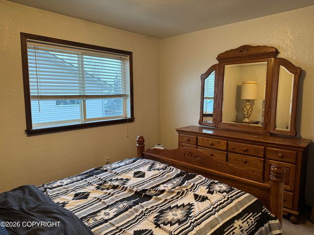 7100 Stella Place, Anchorage, AK 99507