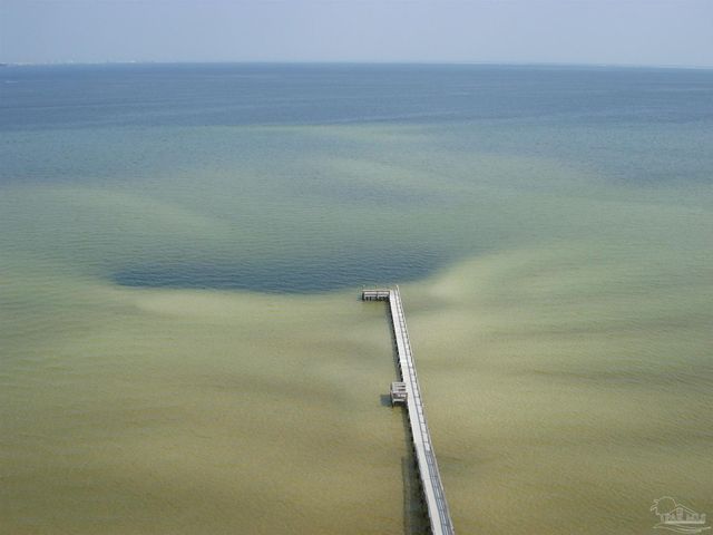 825 Bayshore Dr 1208, Pensacola, FL 32507