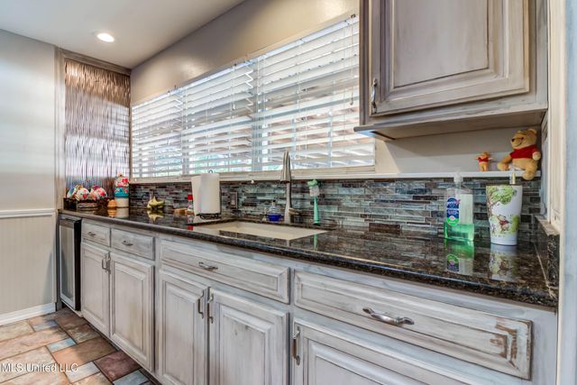 7079 Menge Avenue, Pass Christian, MS 39571