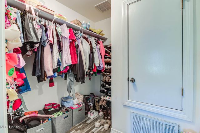 7079 Menge Avenue, Pass Christian, MS 39571