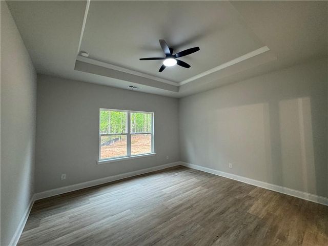 2057 N. Hicks Rd., Toccoa, GA 30577