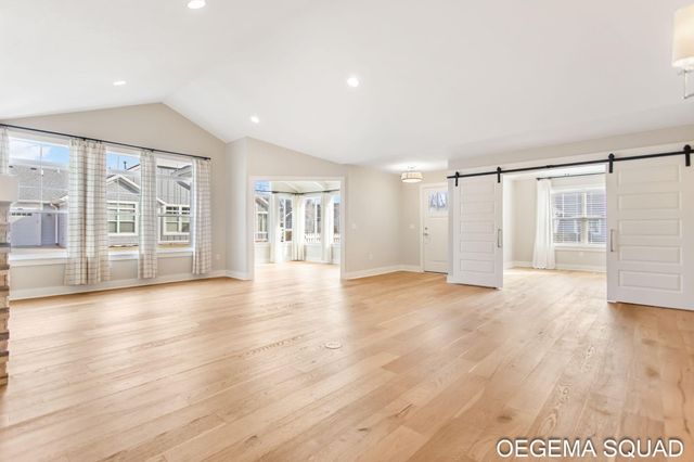 246 Janes View Drive 14, Park Twp, MI 49424