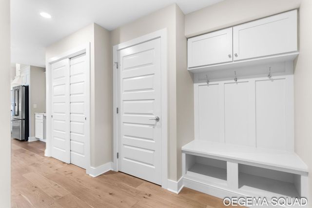 246 Janes View Drive 14, Park Twp, MI 49424