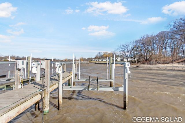 246 Janes View Drive 14, Park Twp, MI 49424