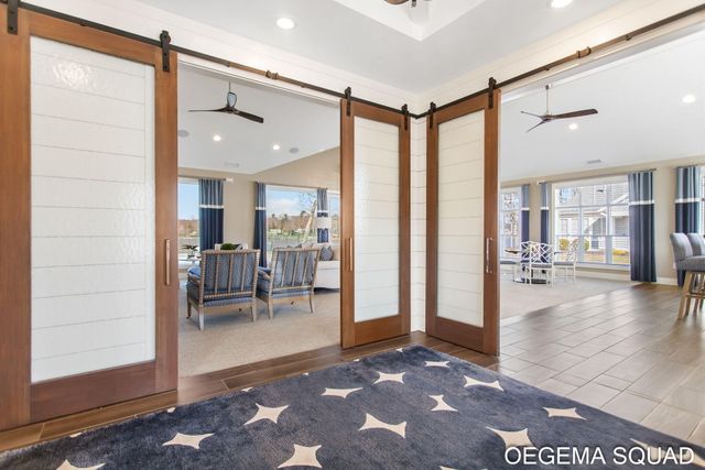 246 Janes View Drive 14, Park Twp, MI 49424