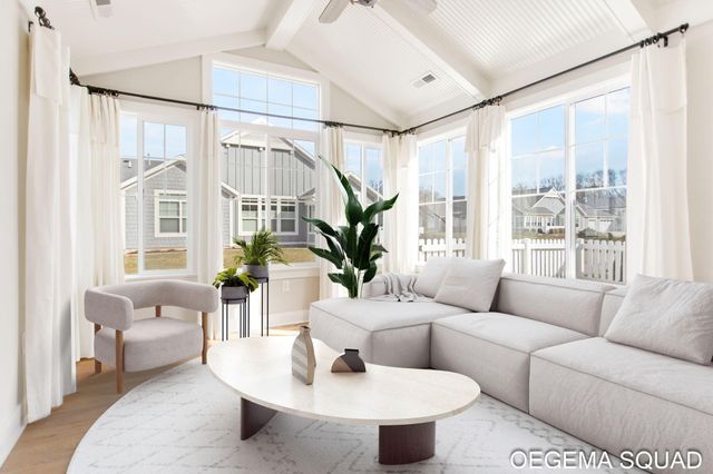 246 Janes View Drive 14, Park Twp, MI 49424