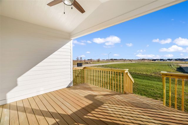 1435 NW Steven Street, Waukee, IA 50263