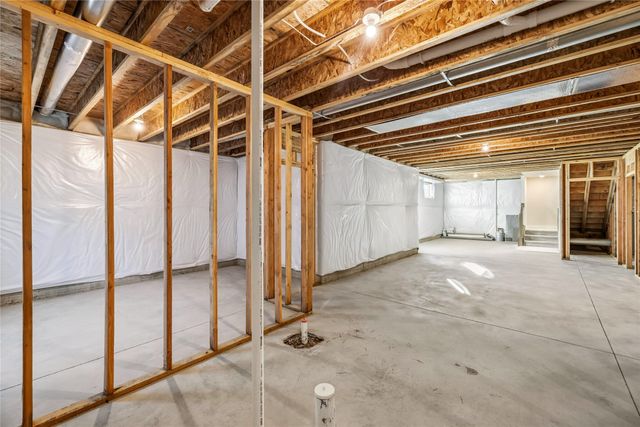 1435 NW Steven Street, Waukee, IA 50263