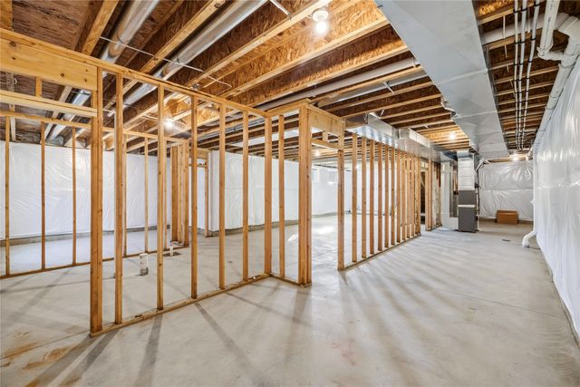 1435 NW Steven Street, Waukee, IA 50263