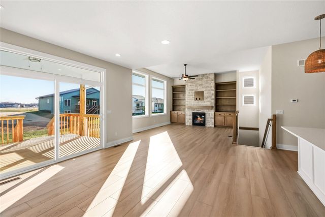 1435 NW Steven Street, Waukee, IA 50263