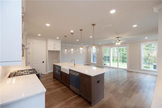 4708 Coleridge Court 433, Peachtree Corners, GA 30092