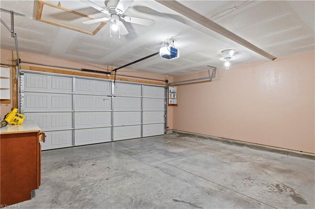 813 Leach Avenue, Thomasville, NC 27360