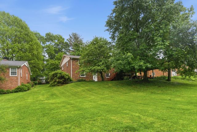 404 Chippewa Trail, Frankfort, KY 40601