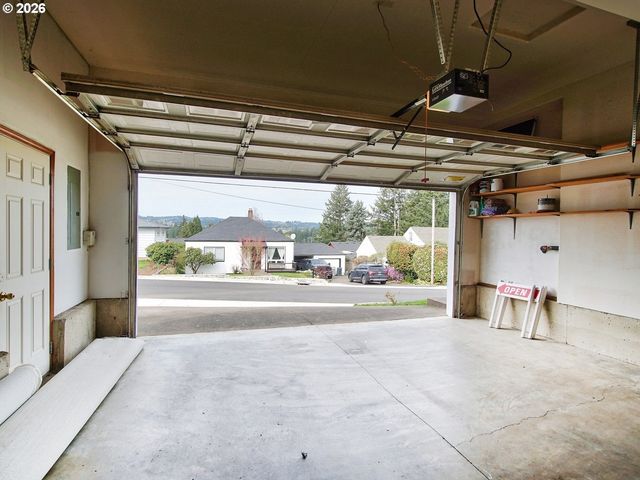 23041 Sw SCHAMBURG Dr, Sherwood, OR 97140