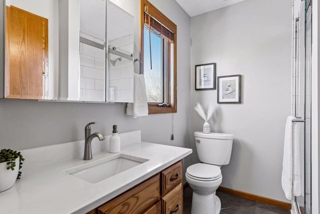 9226 Telford Bay, Brooklyn Park, MN 55443