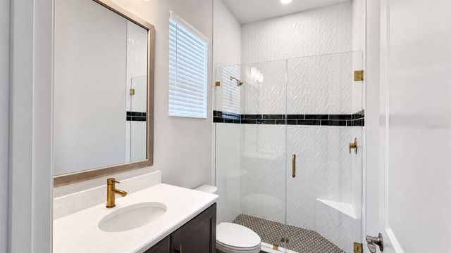 812 BLUE SHELL LOOP, Sarasota, FL 34240