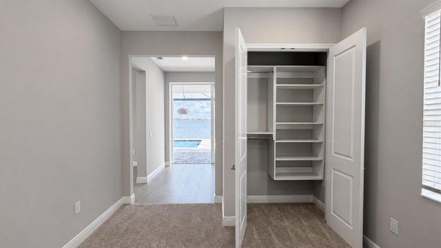 812 BLUE SHELL LOOP, Sarasota, FL 34240