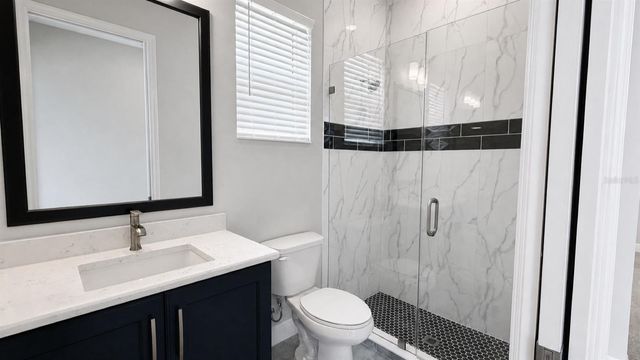 812 BLUE SHELL LOOP, Sarasota, FL 34240
