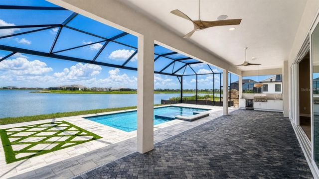 812 BLUE SHELL LOOP, Sarasota, FL 34240