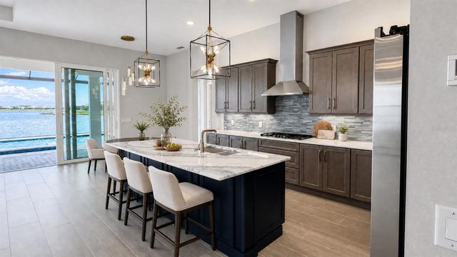812 BLUE SHELL LOOP, Sarasota, FL 34240