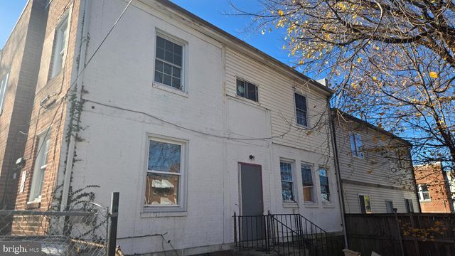 3028 NELSON PL SE, Washington, DC 20019