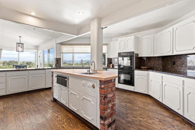 4986 San Jacinto Circle East, Fallbrook, CA 92028
