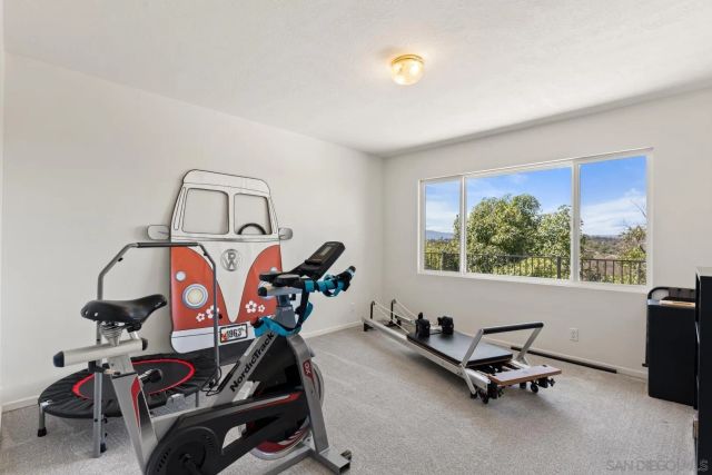 4986 San Jacinto Circle East, Fallbrook, CA 92028