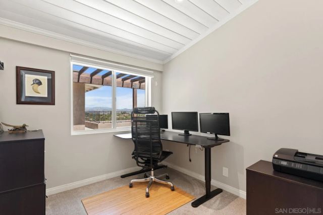 4986 San Jacinto Circle East, Fallbrook, CA 92028