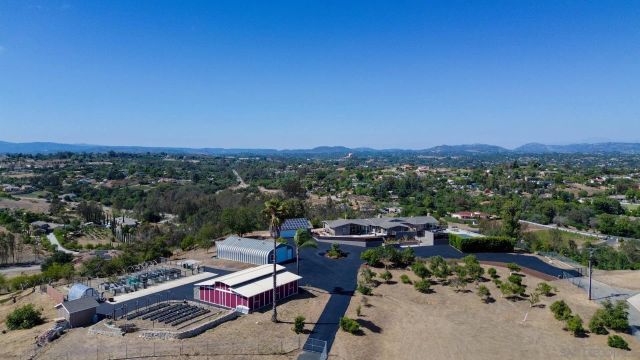 4986 San Jacinto Circle East, Fallbrook, CA 92028
