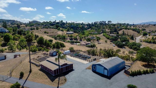 4986 San Jacinto Circle East, Fallbrook, CA 92028