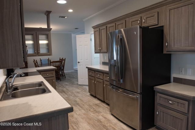 1111 Scobey Court NE, Palm Bay, FL 32907