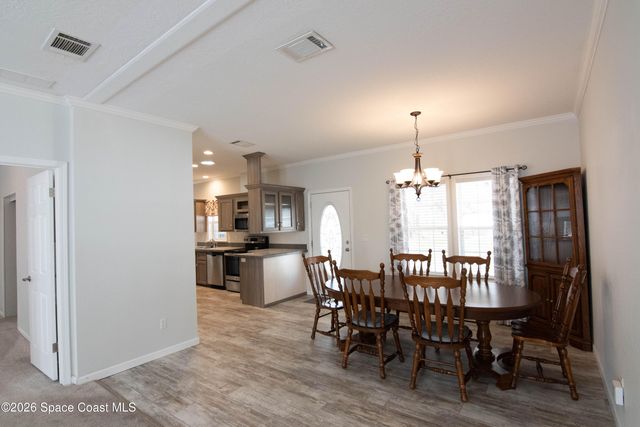 1111 Scobey Court NE, Palm Bay, FL 32907