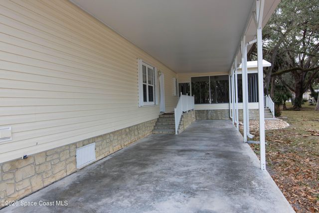 1111 Scobey Court NE, Palm Bay, FL 32907