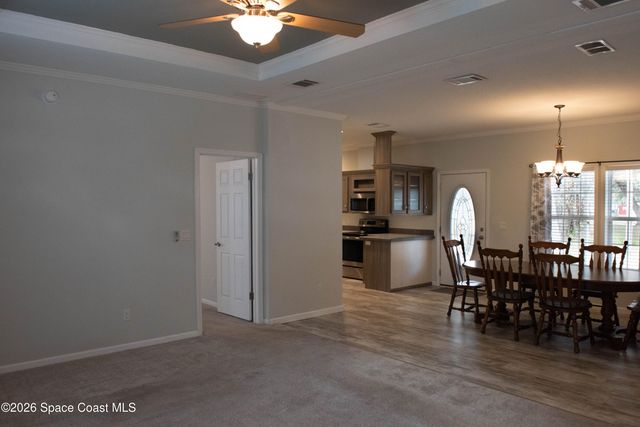 1111 Scobey Court NE, Palm Bay, FL 32907