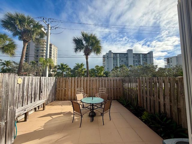 4245 N Highway A1a 8, Fort Pierce, FL 34949