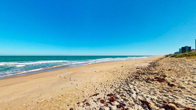 4245 N Highway A1a 8, Fort Pierce, FL 34949