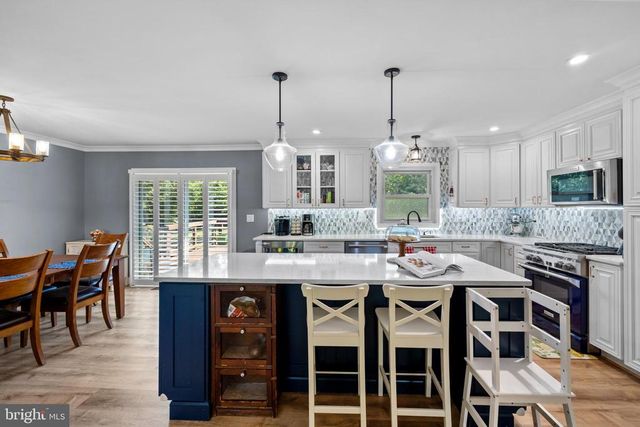 4300 RINGWOOD RD, Nokesville, VA 20181