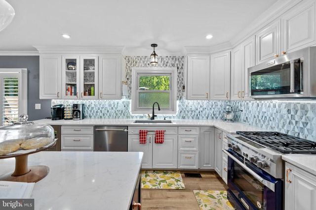 4300 RINGWOOD RD, Nokesville, VA 20181